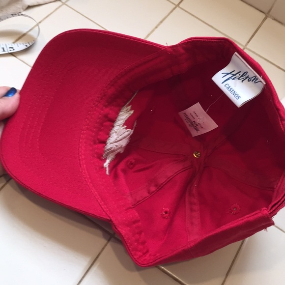 Reno Hilton baseball style hat in great condition - Picture 5 of 6